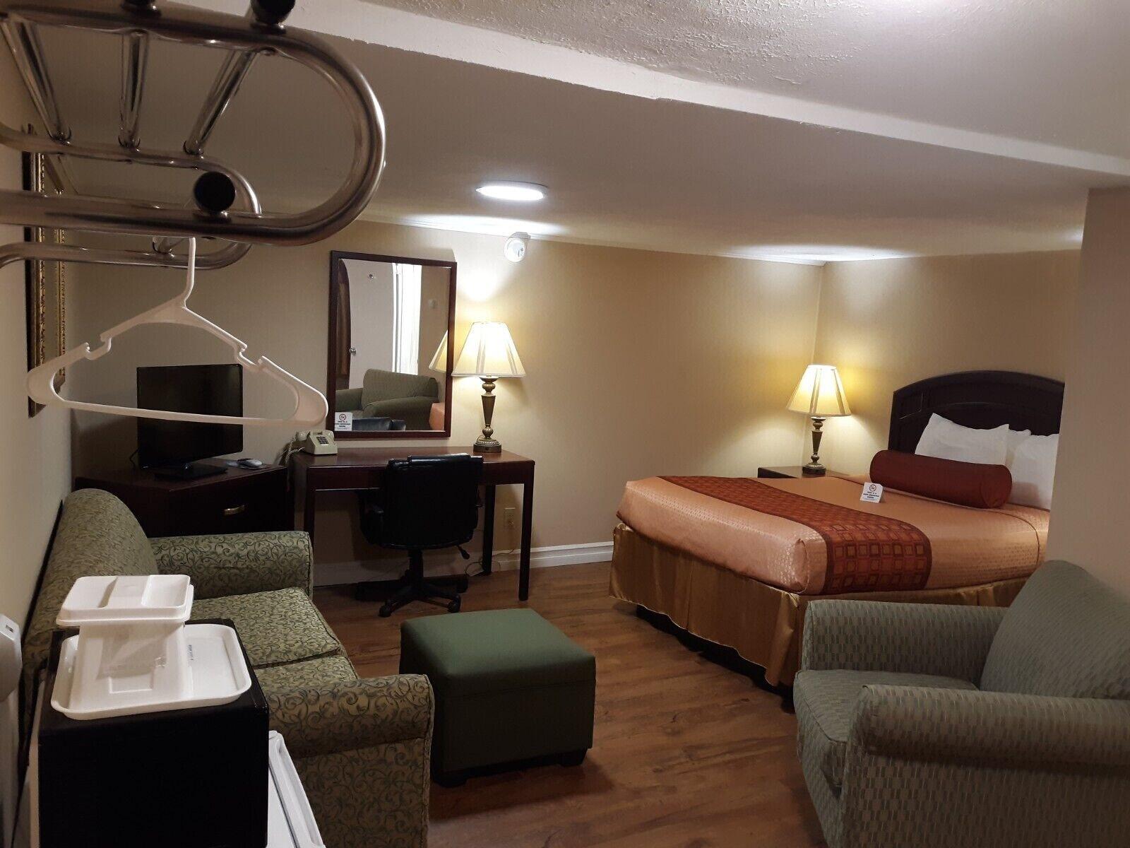 Rodeway Inn Weedsport Extérieur photo