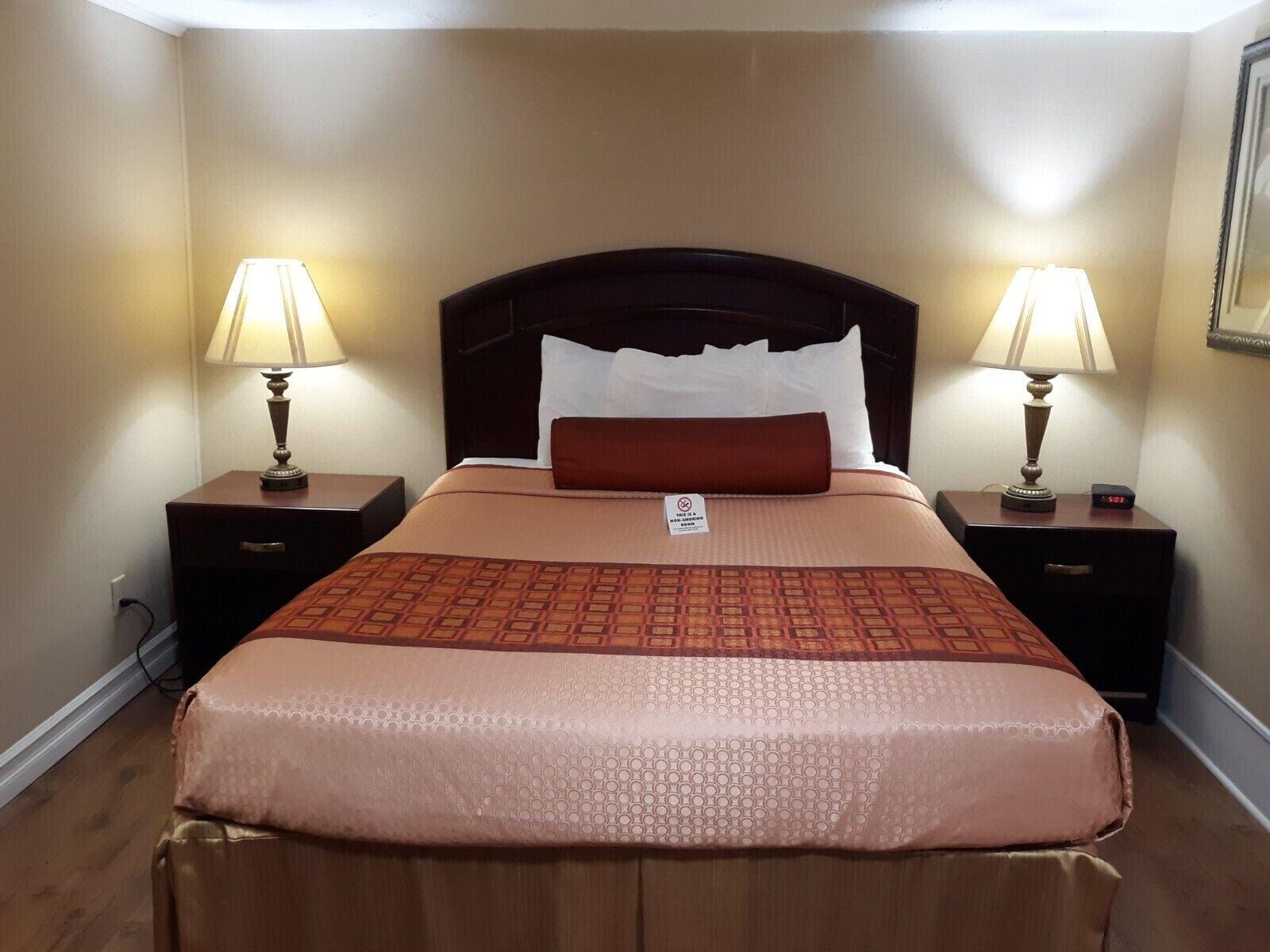 Rodeway Inn Weedsport Extérieur photo