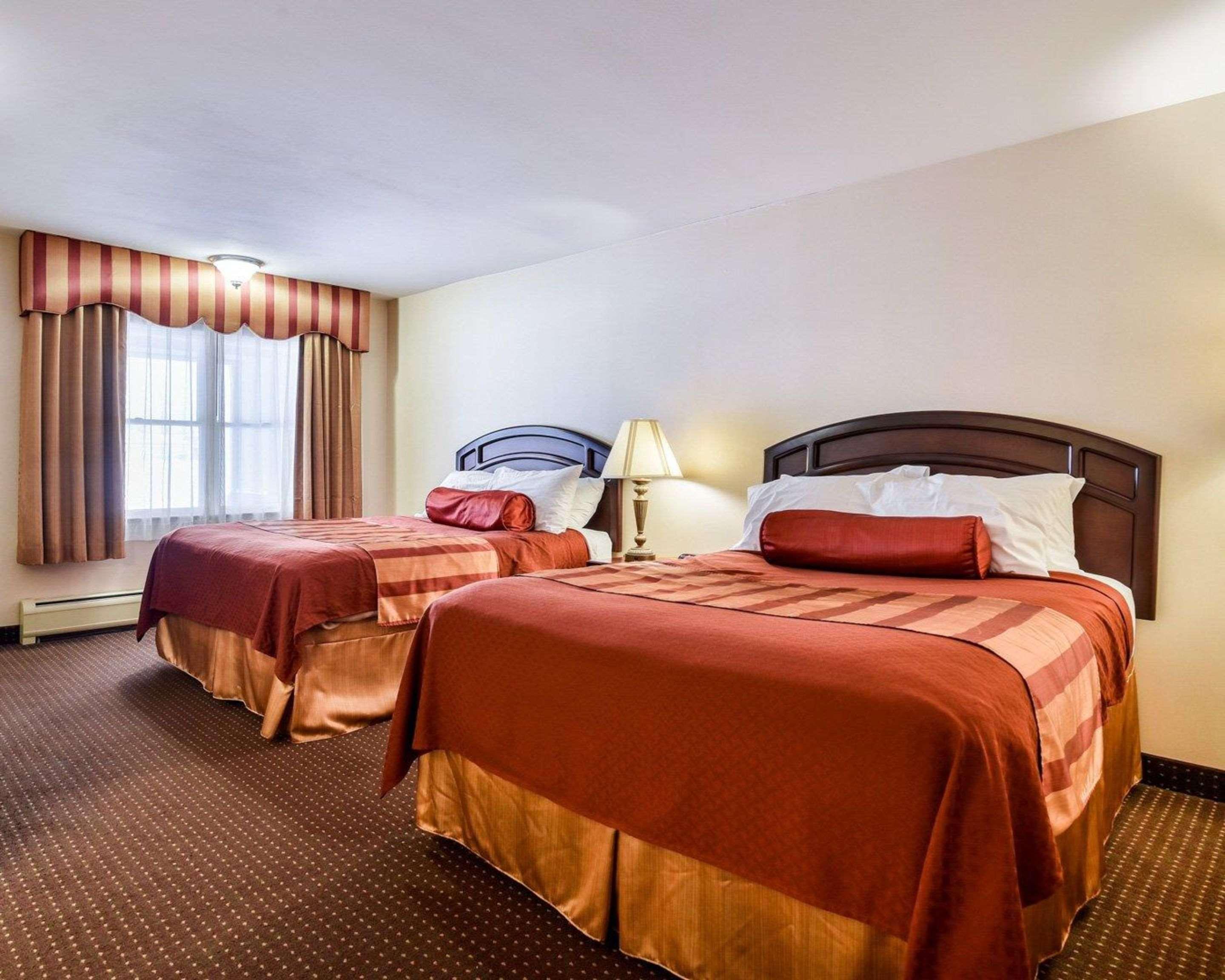 Rodeway Inn Weedsport Extérieur photo